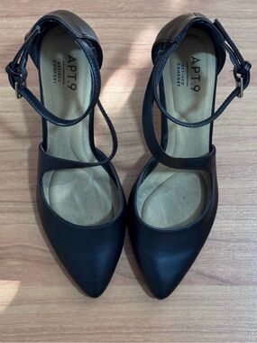 APT. 9 Black Ankle Strap Pointed Toe Heels Size 6.5